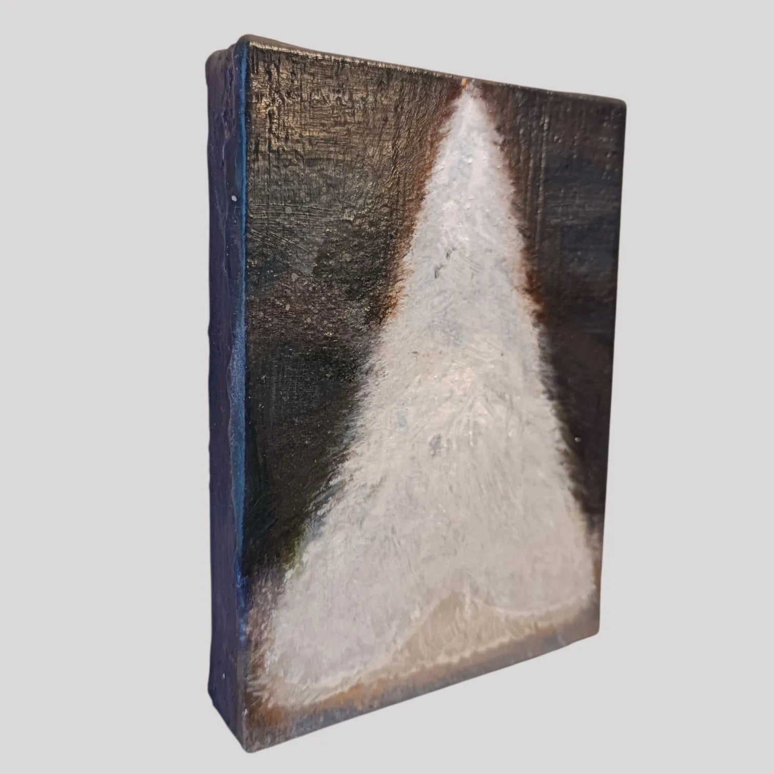 “小さな雪のクリスマスツリー”