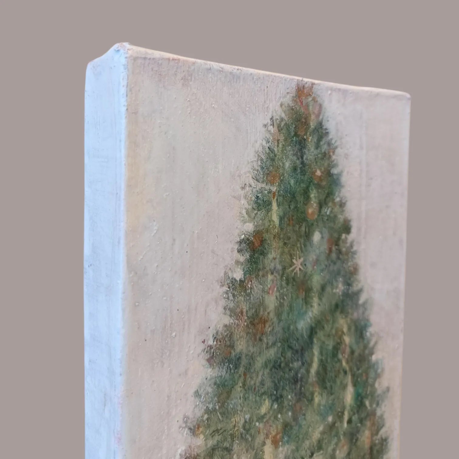 “金と緑のクリスマスツリー”